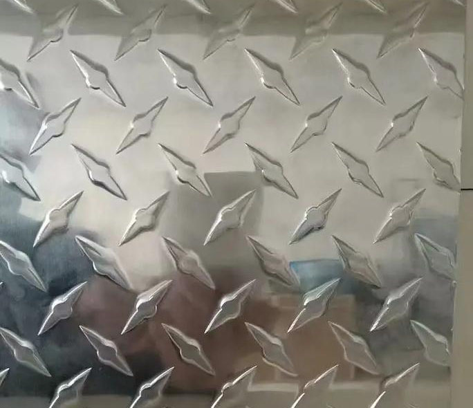 �ڴﻨ������